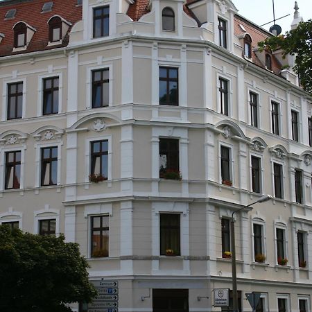 Gaestehaus Lisakowski Pension Am Brautwiesenpark Görlitz Dış mekan fotoğraf